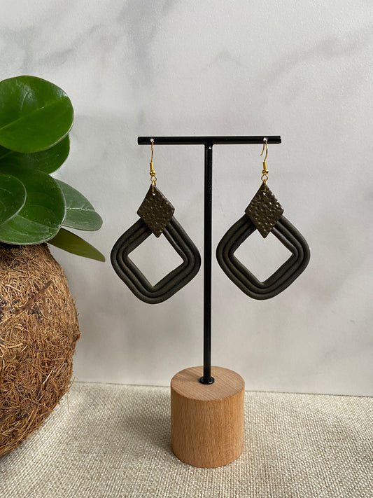 Mobula Gold-Black (Square)